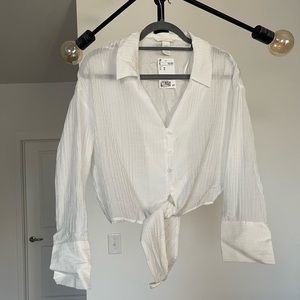 NWT H&M Sheer Tie Front Cropped Button Down- size XS
